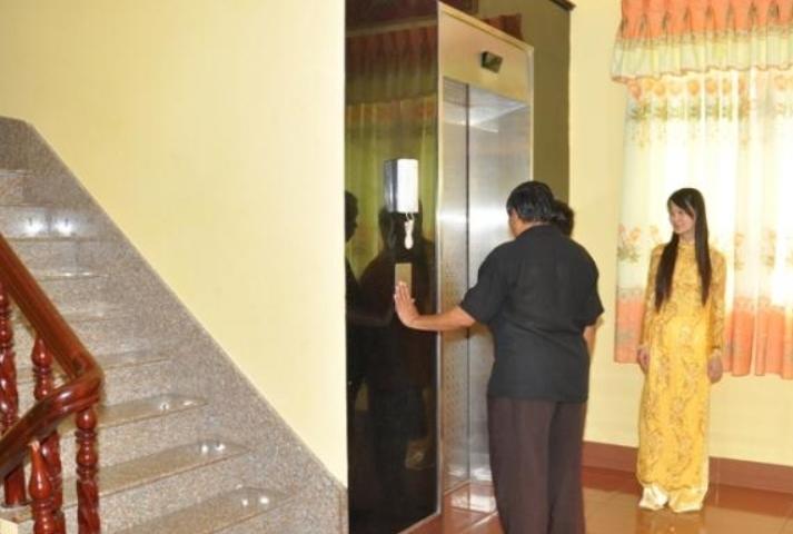 Thanh Nhan 1 Hotel Cà Mau Esterno foto